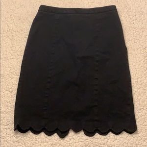 Banana Republic Scalloped pencil skirt